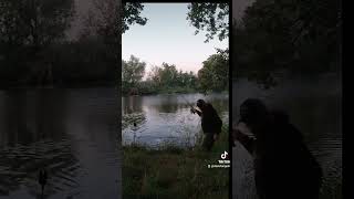 Nachtangeln mit Köderfisch und Wurm 😎🎣 angeln fishing [upl. by Aratas]