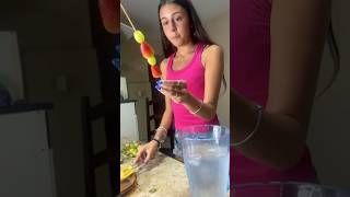 Palito de fruta com chocolate shorts viralvideos [upl. by Alrich]