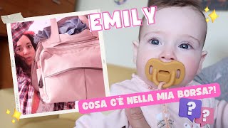 Cosa cè nella BORSA di EMILY  Whats on Emilys Bag [upl. by Nudnarb]