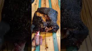 Listen to the sounds of bbq… Enjoy 🍖🔥 pulledpork bbq foodie [upl. by Shulamith]