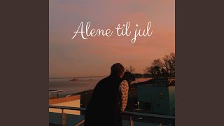 Alene til jul [upl. by Penland494]