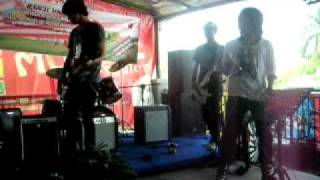 Arya amp Backstabber  DTechnolife Uverworld cover  Japan in Ramadhan [upl. by Tersina]