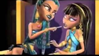 Monster High™ Ghouls Rule  Cleos Family [upl. by Imis]