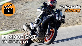 Una vuelta al circuito de Castellolí con la KTM 890 SMT  Motosx1000 [upl. by Ahsilyt]