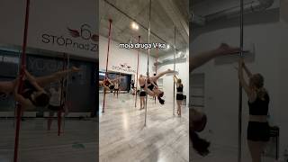 czemu tyle osób chodzi na pole dance  👀 moje drugie zajęcia  poledance [upl. by Nuahsor868]