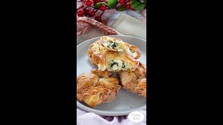 Borek Feta e spinaci cotto nella friggitrice ad aria croccante fuori morbido dentro [upl. by Dowlen]