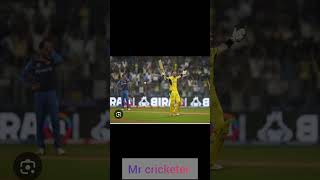 Men are very brave 💪cricket glennmaxwell viratkohli yuvrajsingh cricket [upl. by Safoelc]