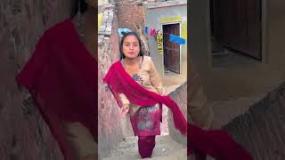 बेपनाह प्यार 😘 💞🥰 love youtubeshorts shortvideo felling hindisong shreya Ghoshal song [upl. by Yetnom100]