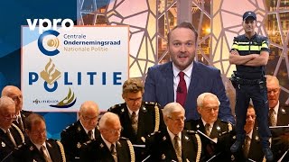 Geldverspilling bij de politie  Zondag met Lubach S05 [upl. by Kos742]