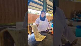 Recette du gözleme  crêpe populaire en Turquie  street food shorts [upl. by Hartnett170]