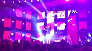 Massari  Be easy Done da da live Cocacola The Voice Happy Energy Tour Sofia 2017 [upl. by Sturrock]