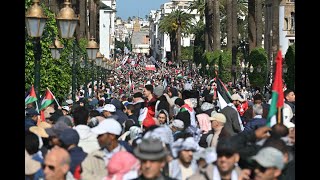 Des milliers de Marocains marchent en soutien aux Palestiniens de Gaza [upl. by Wiatt852]