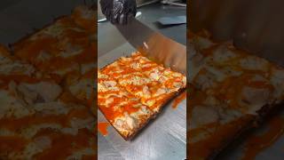 Would you try this BUFFALO CHICKEN DETROIT PIZZA pizza foodchallenge [upl. by Novikoff]