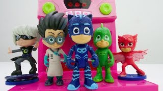 Asilo nido e giocattoli a scuola PJMasks Super pigiamini giocattoli [upl. by Asek291]