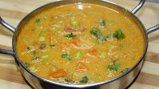 சப்பாத்தி பூரிக்கு குருமா  Chapathi Vegetable Kurma Recipe in Tamil  Kurma  Veg Kurma In Tamil [upl. by Aufa]