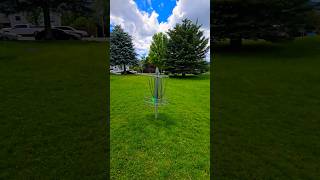 61ft par 2 😲 Gianinetti Park Disc Golf • hole one ⛳️ Carbondale Colorado 🇺🇸 discgolf colorado [upl. by Ativel]