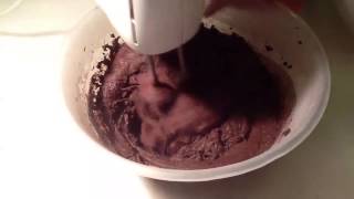 Delicious Chocolate Cake Cooked in a Rice Cooker [upl. by Lydon]