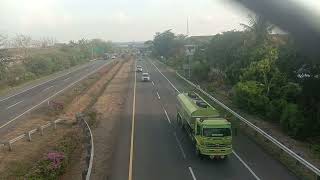 bus kecil singgelglas corong atas [upl. by Maitund21]