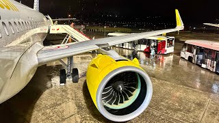 4K Hermoso aterrizaje nocturno en Bilbao España Vueling Airbus A320NEO [upl. by Longfellow89]