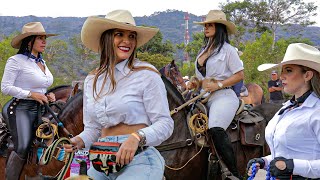 IncreÃ­ble CABALGATA de MUJERES en Trujillo  Valle  Colombia 2023 [upl. by Eleira934]