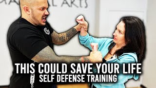 10 Self Defense Moves Everyone Should Know [upl. by Aztilay676]