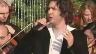 JOSH GROBAN  SILENT NIGHT DISNEY XMAS PARADE 251207 [upl. by Waldner]