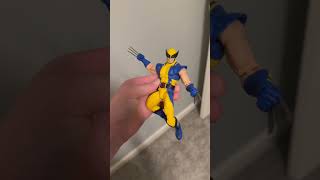 Posing Wolverine Fig marvel deadpool wolverine [upl. by Pebrook327]