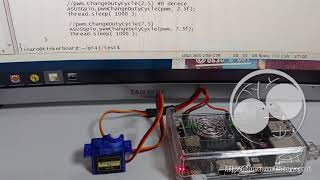 Control servo motors in Javapi4j on the tinker board s [upl. by Telfer]