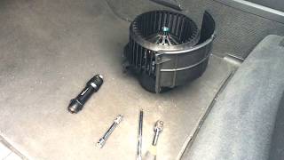 Q7 and Touareg blower motor replacement [upl. by Aiht]