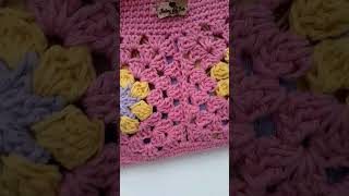 🌷O que cabe dentro de uma bolsa feminina🌷artesã crochet crocheteira artecroche [upl. by Dahsraf]