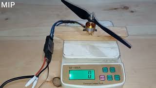 brushless motor 2212 thrust test  bldc 1000kv motor test  rc drone motor test [upl. by Aihtyc]