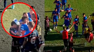 EL BOTELLAZO DE UN HINCHA DE TIGRE DESDE LA TRIBUNA QUE DESMAYÓ A UN JUGADOR DE CHACARITA [upl. by Enalb854]