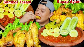 WENAK POL ⁉️ MUKBANG SAYAP AYAM GORENG SAMBAL TERASI LALAPAN PETE JENGKOL MENTAH [upl. by Apple]