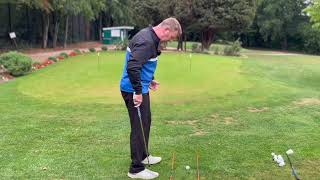 AMAZING golf CHIPPING technique for SENIOR GOLFERS STAN UTLEY Methodseniorgolf JulianMellor [upl. by Nohshan]