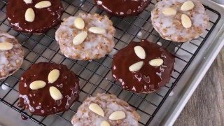 Traditional Nürnberger Elisenlebkuchen German Lebkuchen [upl. by Anina]