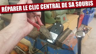 Réparer sa souris clic de la roulette [upl. by Ermengarde28]