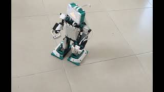 LEGO Mindstorm Blast Inventor Robot Walking 51515 [upl. by Ahsienod]