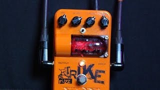 VOX Trike Fuzz Pedal  Demo amp Review  3P3D2013DAY5  30 Pedals 30 Days [upl. by Camila]