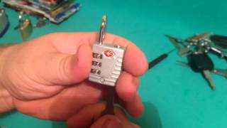 How to Open TSA Lock With jiggler keys [upl. by Laufer]