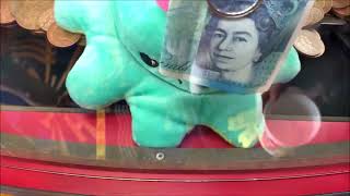 HOW TO WIN AT 2P COIN PUSHERS  20 BEST TIPS FOR PRIZE WINS AT AMUSEMENT ARCADE [upl. by Cassell]