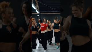 JENNIE MANTRA BREAK DANCE ytshorts kpop [upl. by Aneloc]