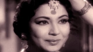 Piya Aiso Jiya Mein  Sahib Bibi Aur Ghulam 1962  Geeta Dutt  Meena Kumari [upl. by Edva759]