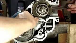 How a Vespa Engine Works [upl. by Urban]