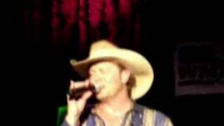 Paint Me A Birmingham  Tracy Lawrence [upl. by Kyrstin]