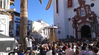 Virgen del Rocío por su plaza Almonte 2013 [upl. by Eniluj]