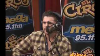 Juanes  Y no Regresas en El Circo de La Mega [upl. by Alexi]