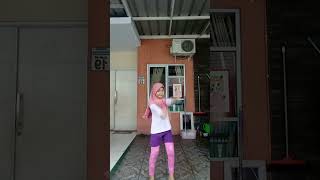 Yang Sedang Sedang Saja Shakiafahira2 dancechallenge shortsfypシ [upl. by Robbie]