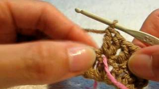 Curso crochet o ganchillo Como aumentar en el centro de una hilera tutorial paso a paso [upl. by Leopoldeen596]