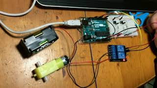 Arduino Control motor DC con relé [upl. by Lincoln]