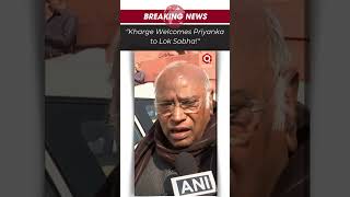 quotKharge Praises Priyanka Gandhi’s Oath New Energy in Parliamentquot [upl. by Yam]